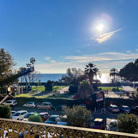 Appartamento Wonderful House Savona Esterno foto