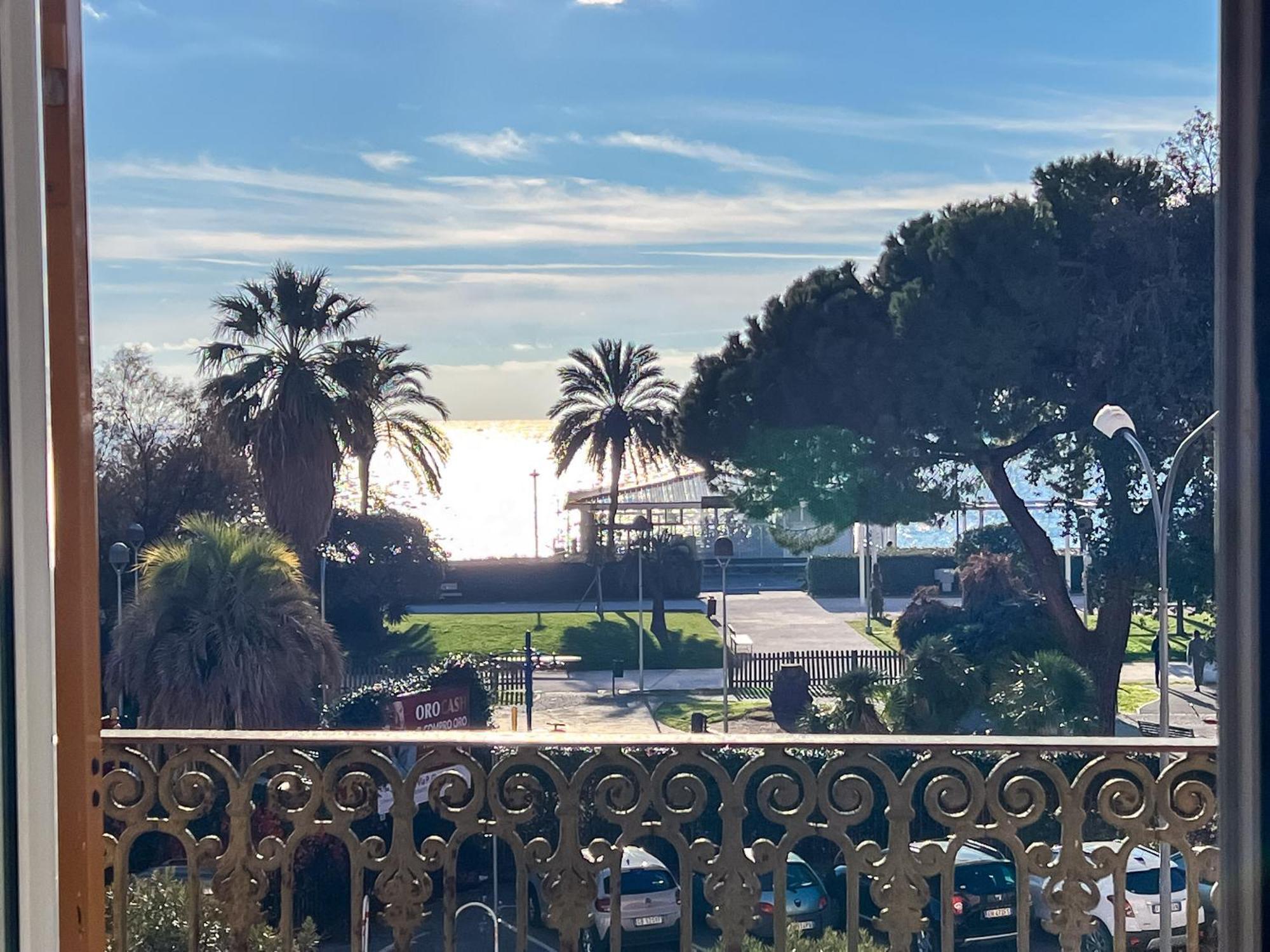 Appartamento Wonderful House Savona Esterno foto